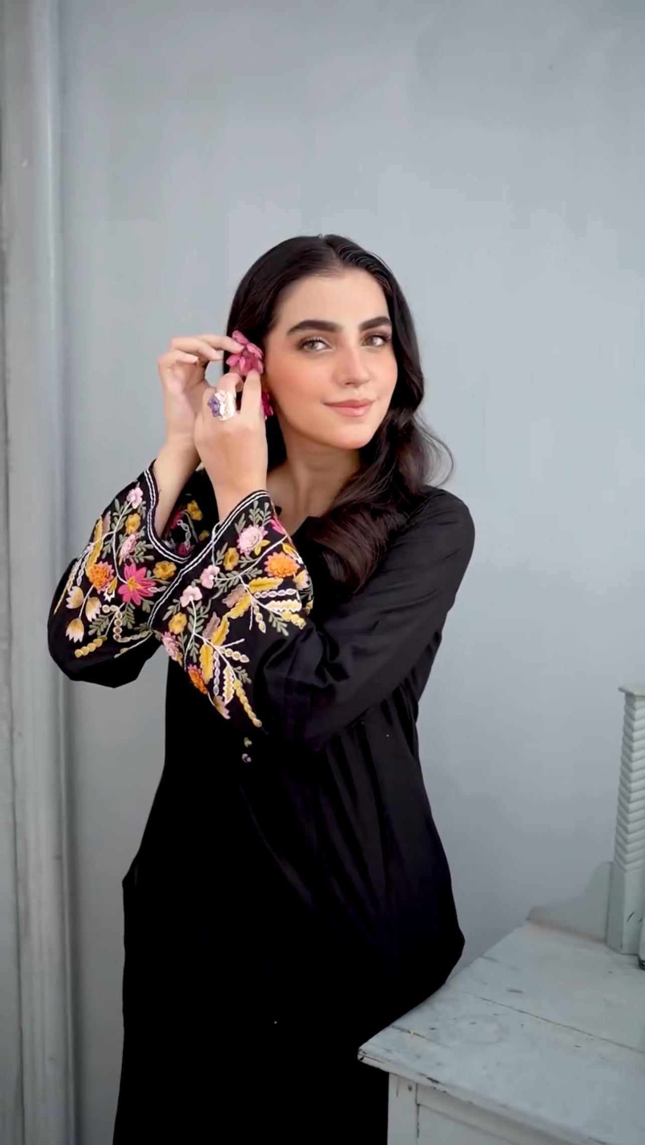 Black Elegance - Embroidered Long Shirt 2pc